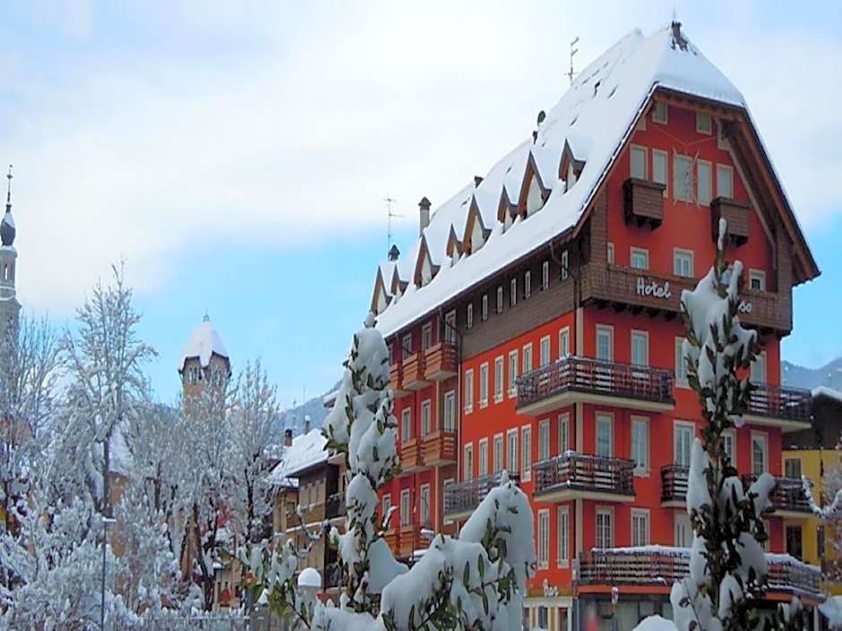 Hotel Paradiso
