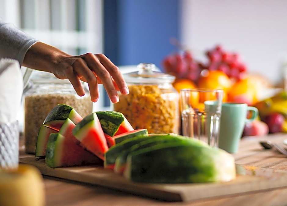 SALT LIPS - Azores Surf Experience