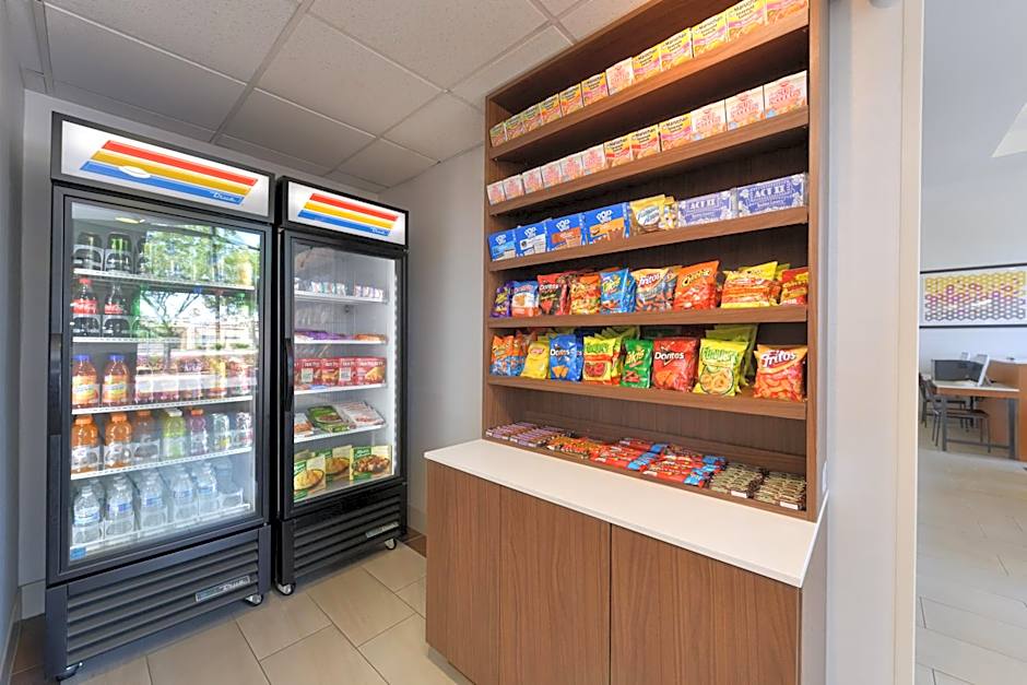 Holiday Inn Express Madera By IHG