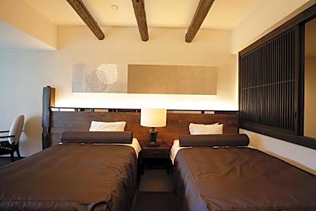 Ocean Front Junior Suite Twin