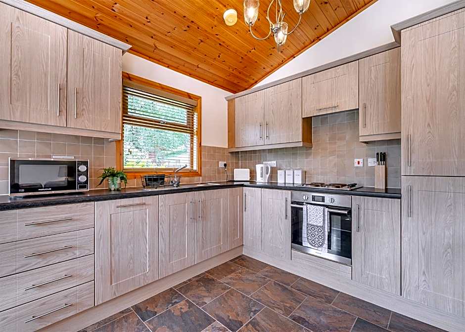 Charlesworth Lodges