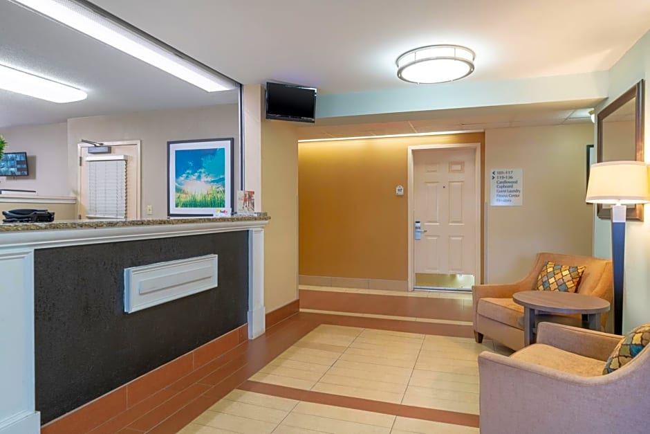 Candlewood Suites Washington-Dulles Herndon