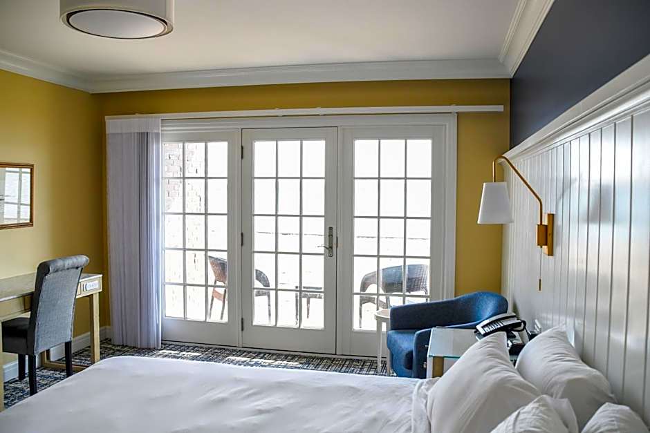 St. Clair Inn