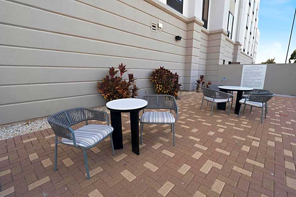 Hampton Inn & Suites Pharr