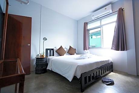 Amahostel