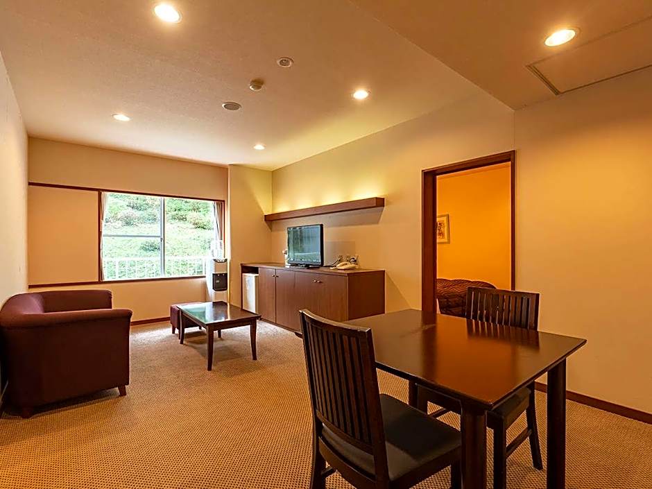 Ooedo-Onsen Monogatari Higashiyama Grand Hotel