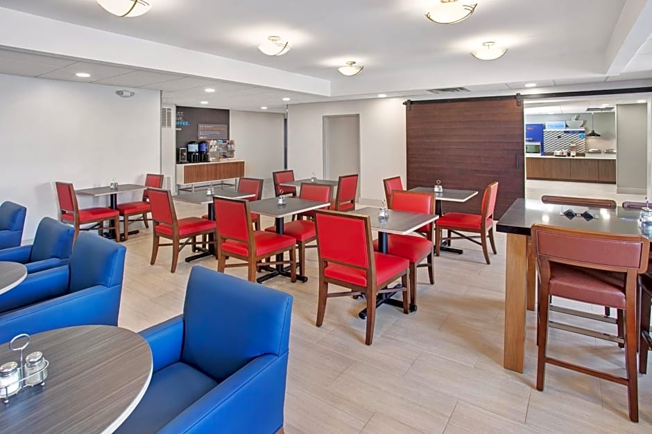 Holiday Inn Express Exton-Lionville