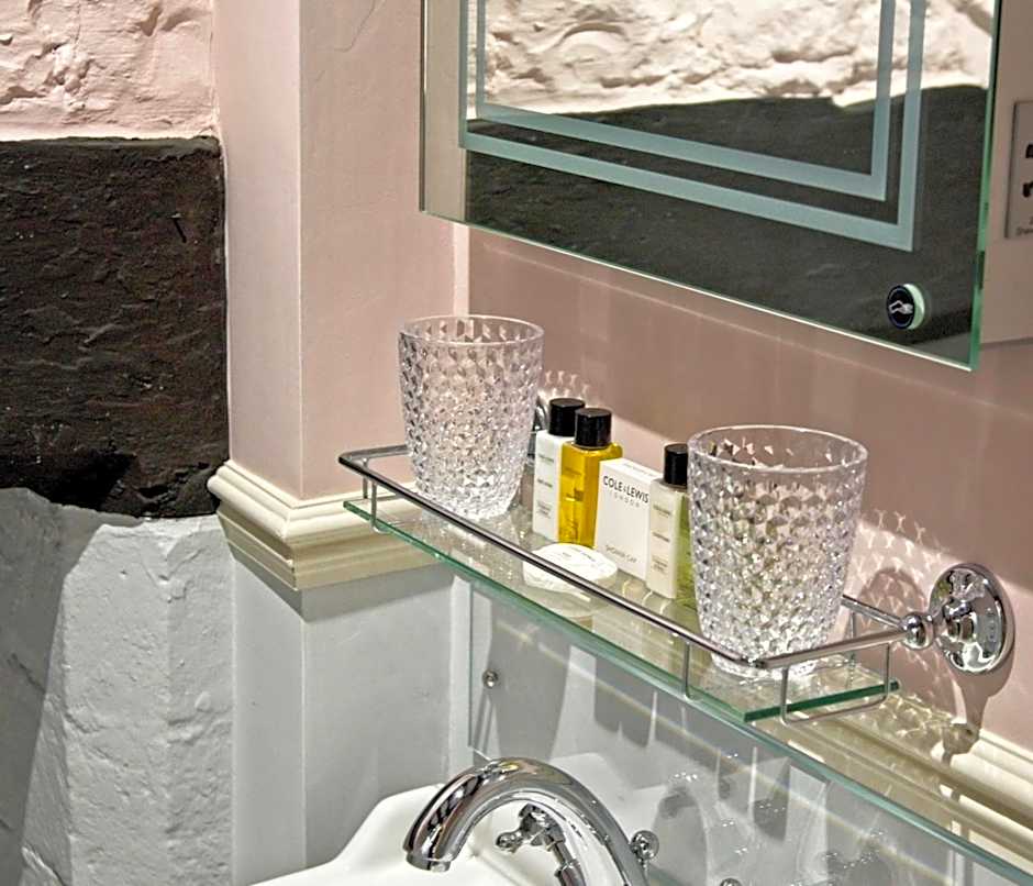 The Old Vicarage Hotel & Restaurant