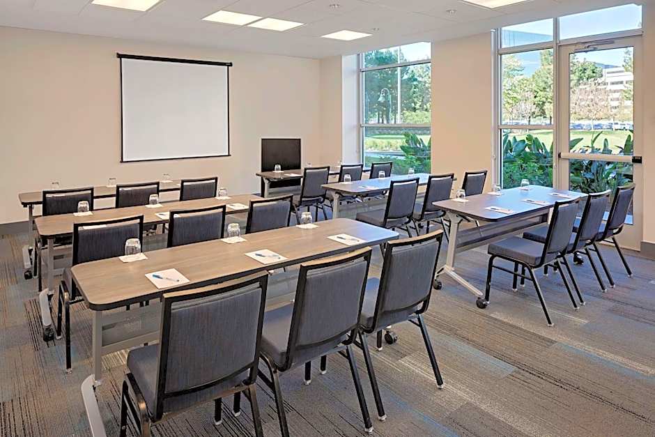 Hyatt House Irvine/john Wayne Airport