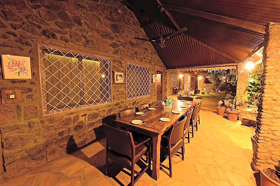 Hotel Castle Rock Mount Abu by SAH