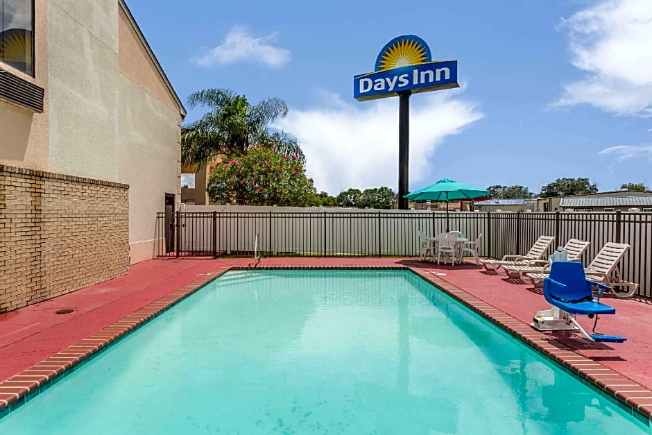 Days Inn by Wyndham Houma LA