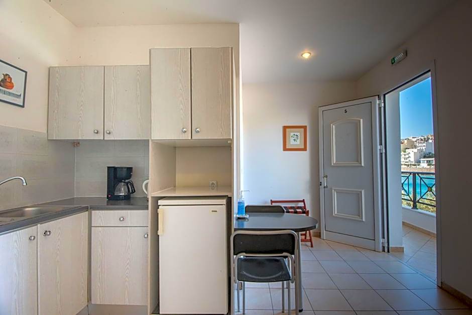 Polydoros Appartments