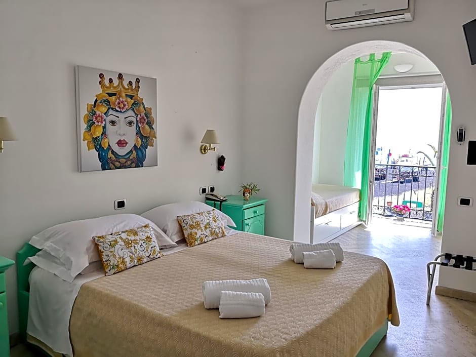 Hotel Ossidiana Stromboli Center