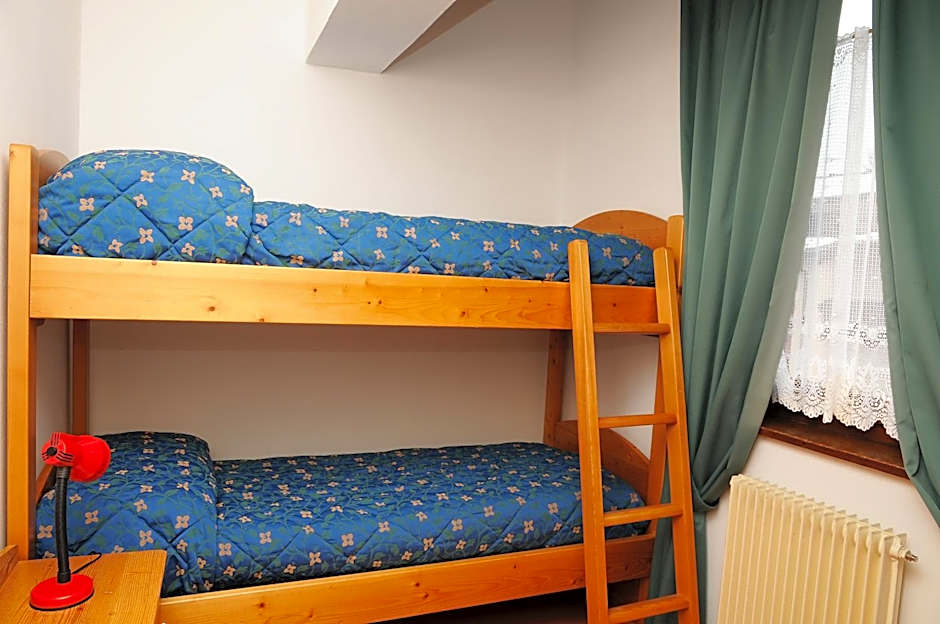 Residence Marisol Camere & Appartamenti - Mezzana Centre