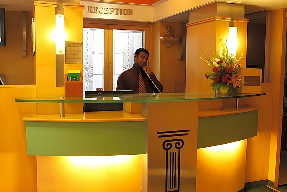 The International by Tunga