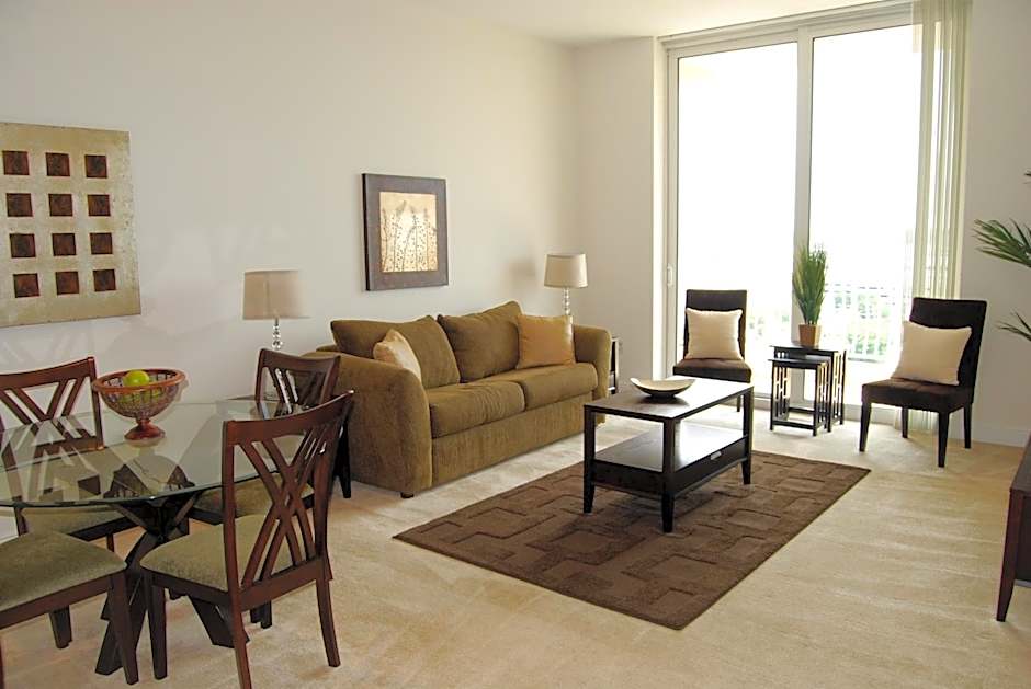 Dadeland Towers by Miami Vacations