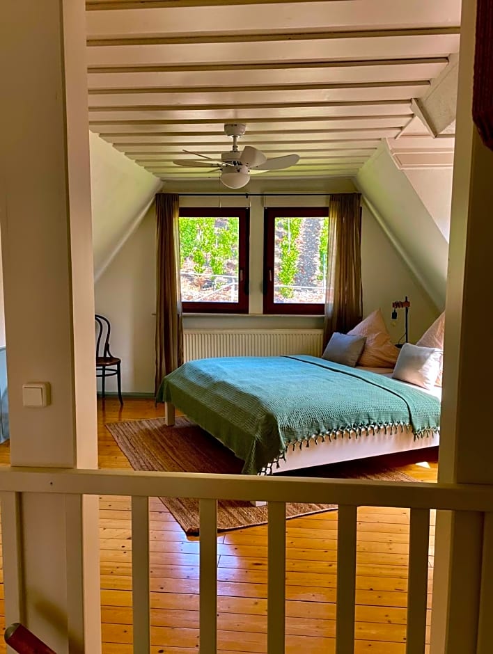 Boutique Guesthouse Das WOHLGEMUTH HEIM Mosel Weingut