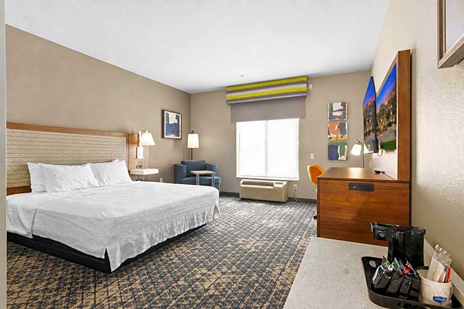 Hampton Inn & Suites Houston - Rosenberg
