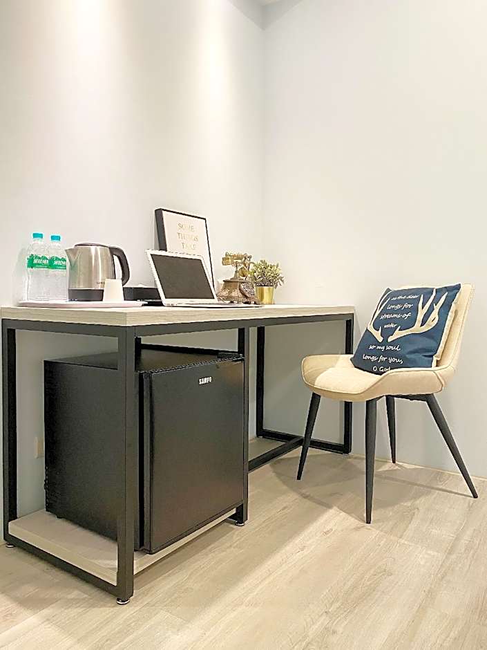 Fengjia JinRui Hotel