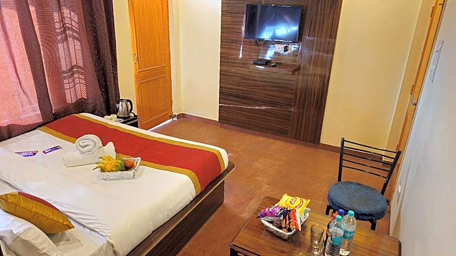 Hotel Twilight Banikhet Dalhousie