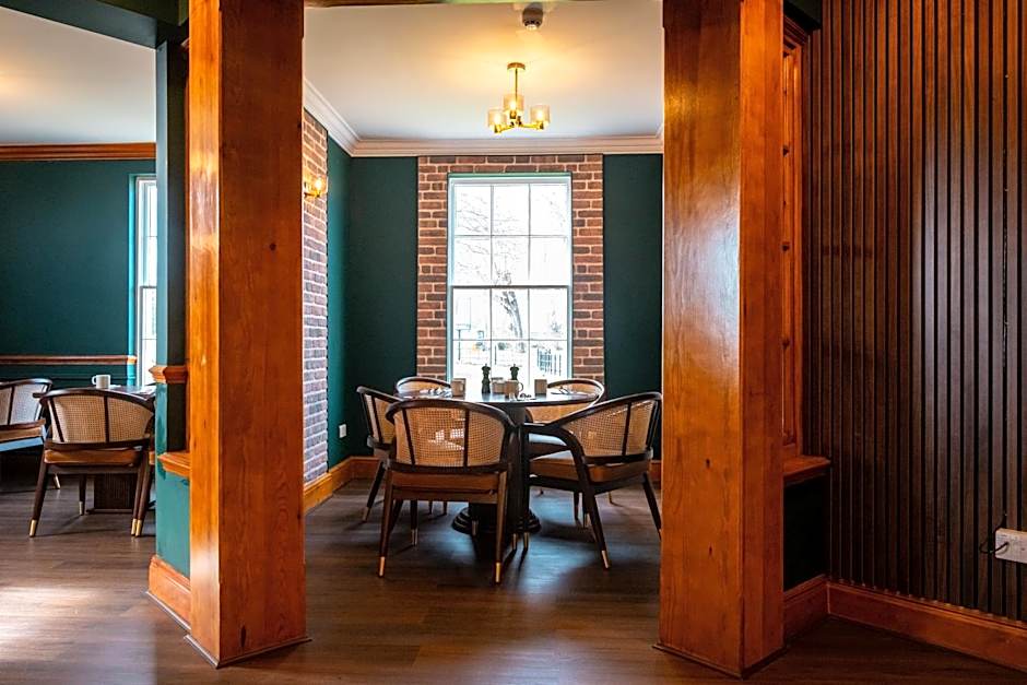 The Oakwood Hotel