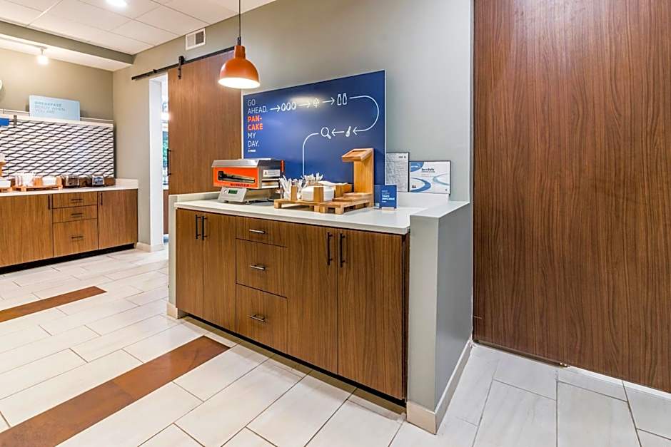 Holiday Inn Express - Villa Rica By IHG