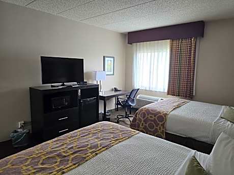 Queen Room - Disability Access/Non-Smoking