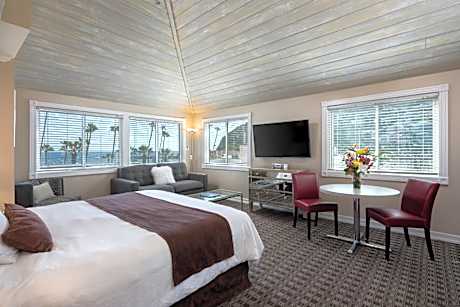King Suite with Ocean View