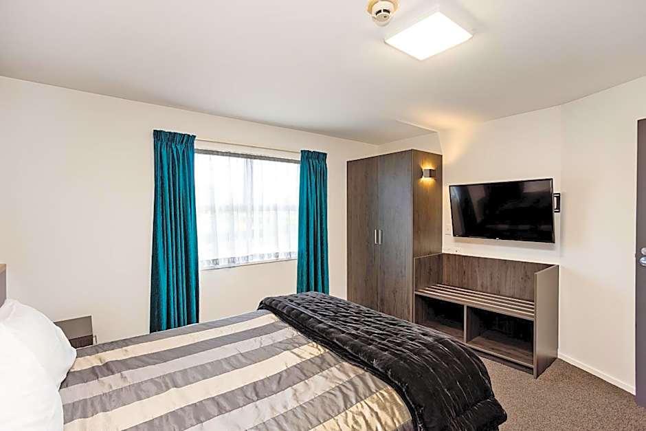 Balmoral Lodge Motel