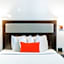 Inn at 50 - Long Beach Convention Center