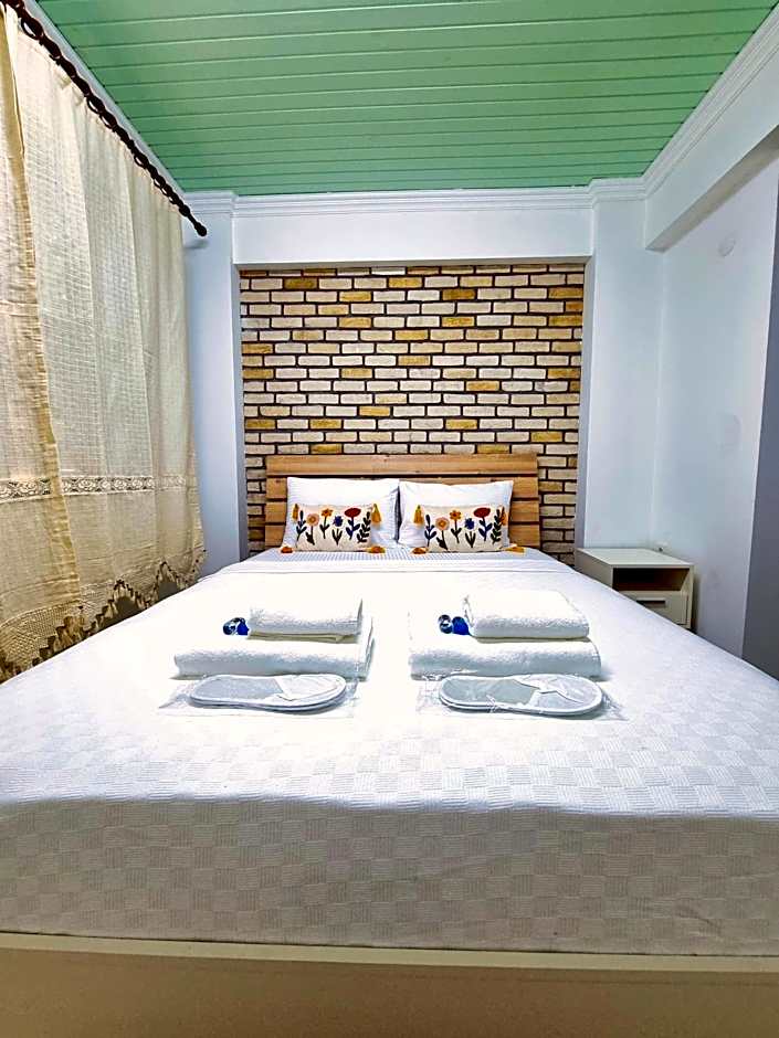 Paradise İmroz Butik Otel