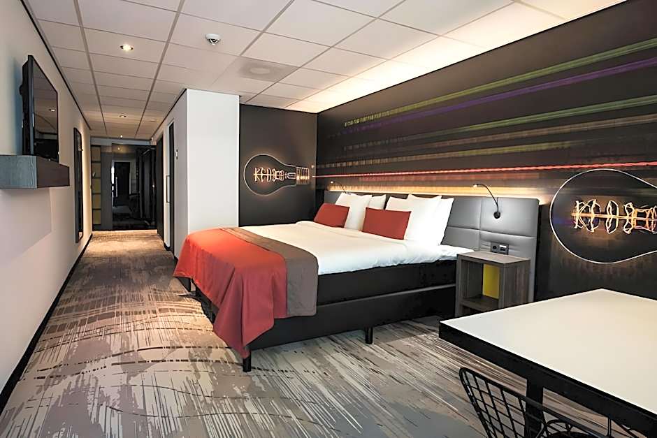 Crown Hotel Eindhoven Centre