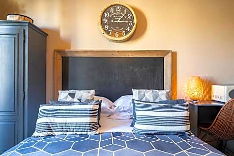 Junior Suite with Balcony