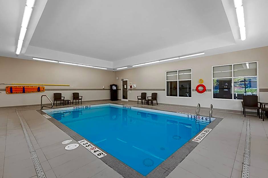 Comfort Inn & Suites
