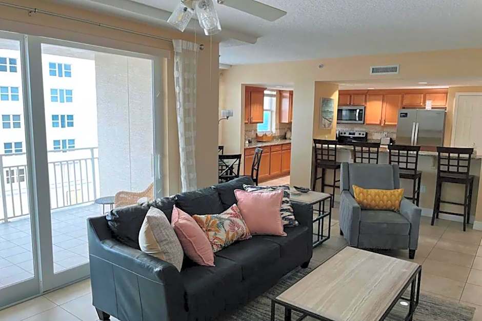 Opus Condominiums