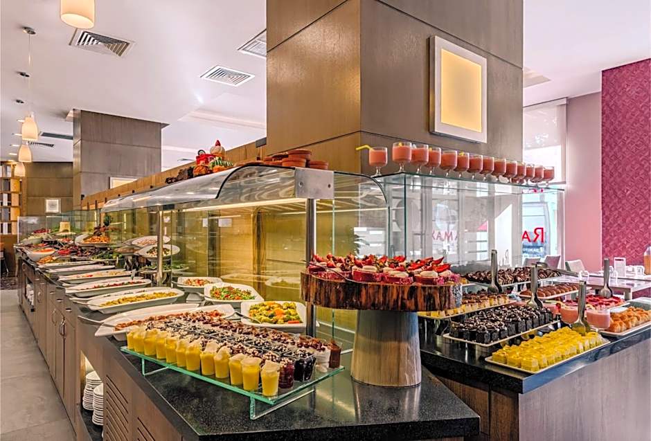 Ramada Plaza by Wyndham Izmir