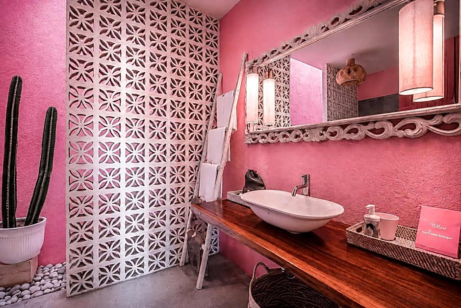 PinkPrivate Balangan - for Cool Adults Only