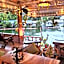Hideout Hostel