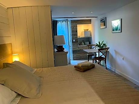 Double Room with Pool View