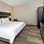 Holiday Inn Express Hotel & Suites Seaside Convention Center By IHG