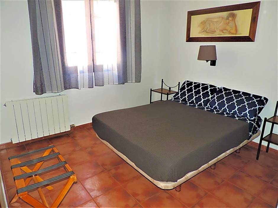 APARTAMENTOS CASERIA DE COMARES