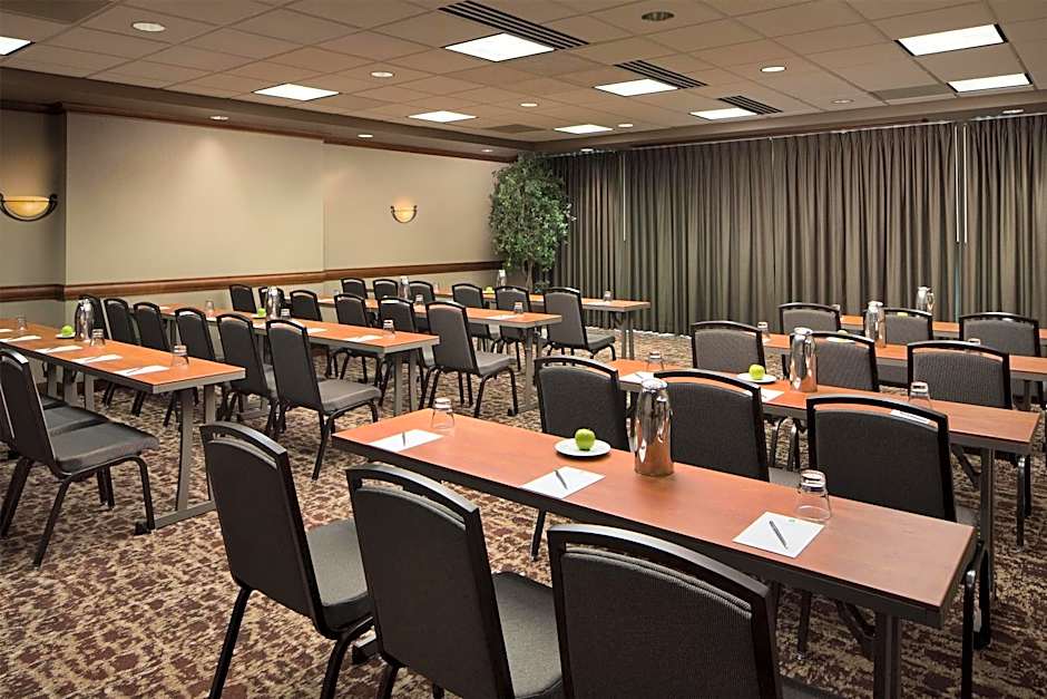 Embassy Suites by Hilton Dallas Frisco Hotel & Convention Center