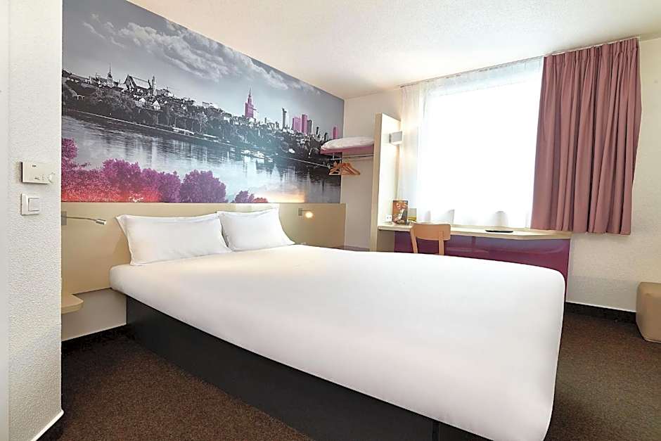 B&B Hotel Warszawa-Okęcie