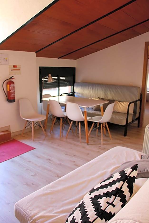 Hostel El Lago, Caceres