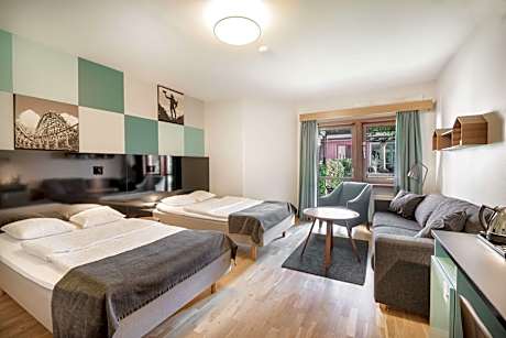 Superior Twin Room with Sofa Bed