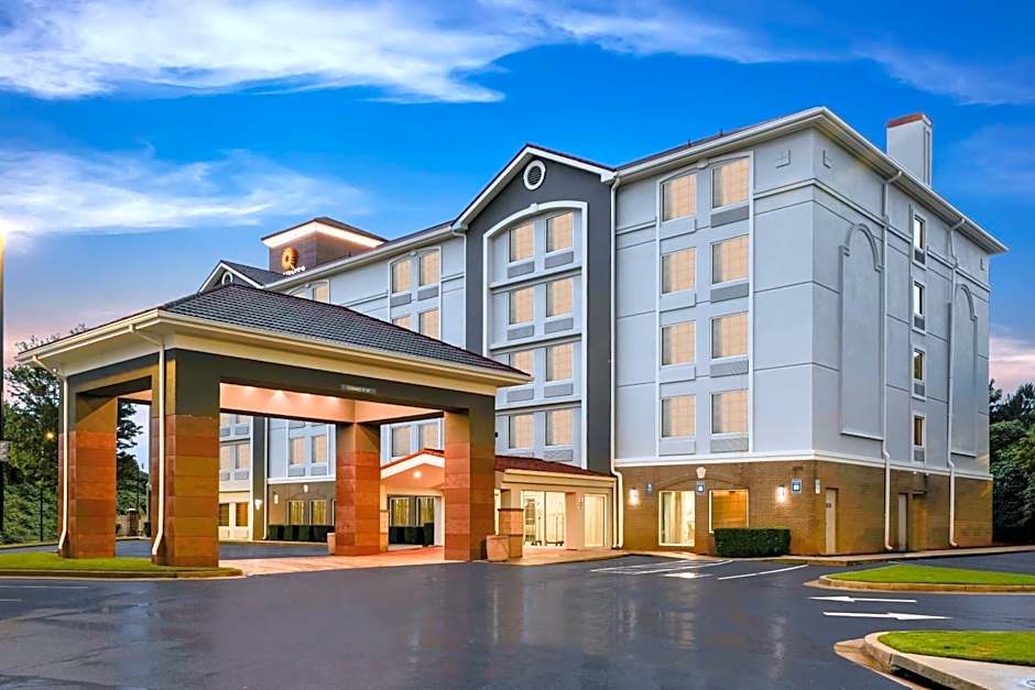 Photo 1 of 43 of La Quinta Inn & Suites by Wyndham Atlanta Douglasville