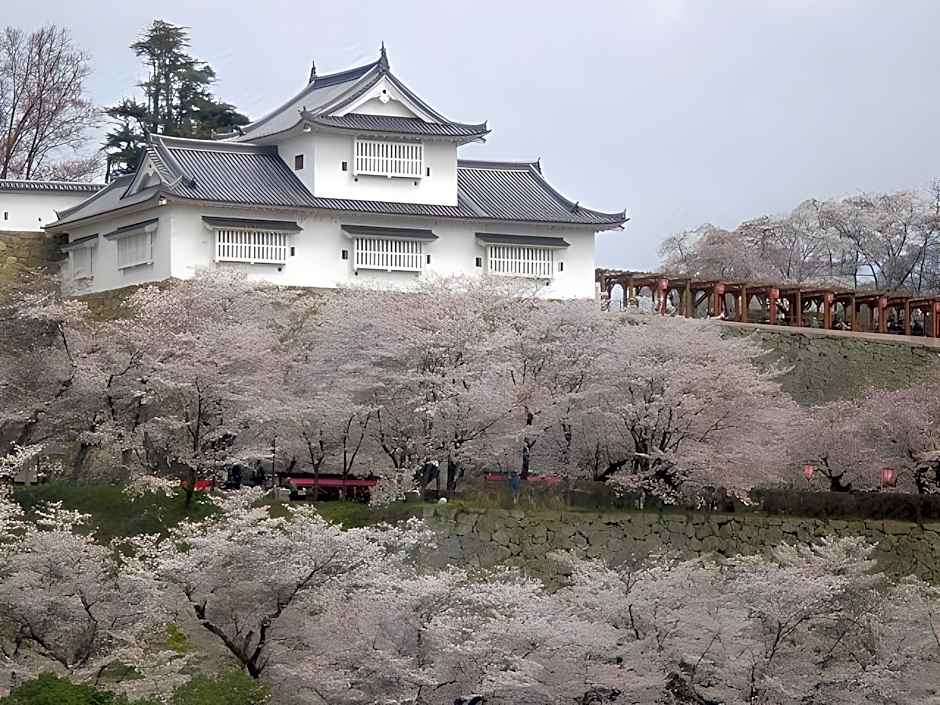 Tsuyama Central Hotel Townhouse