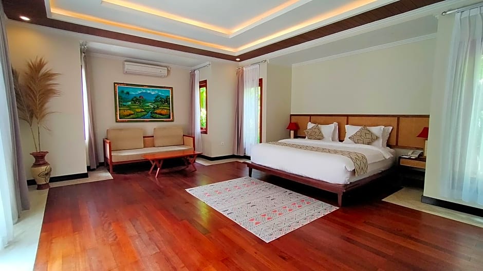 The Grand Villandra Resort Lovina