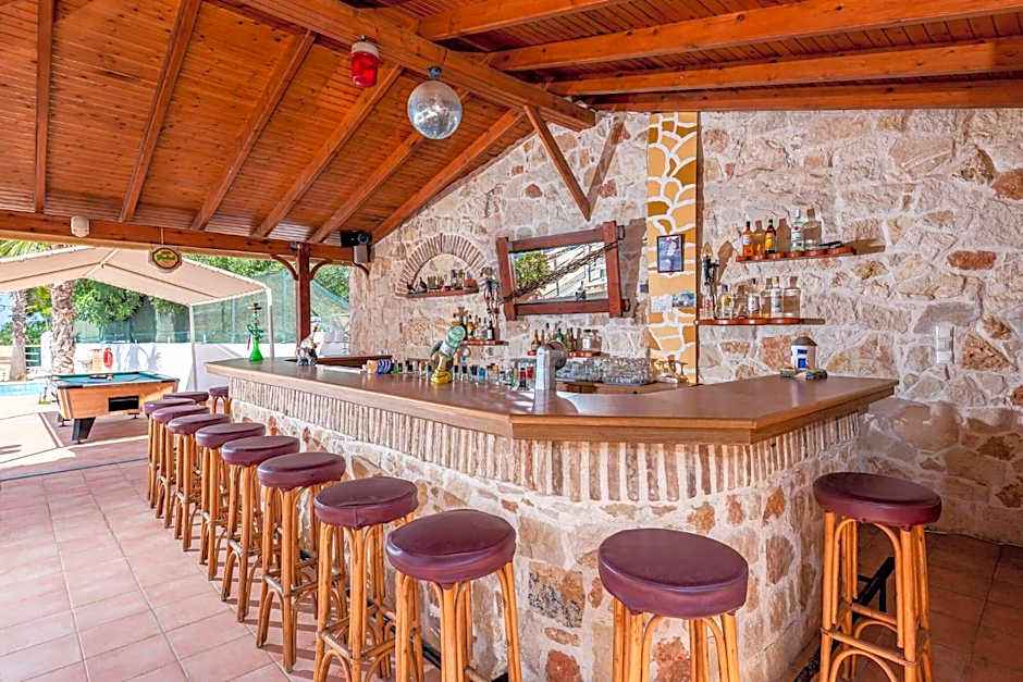 Mylos Apartments Anissaras