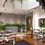 Tasme Hotel